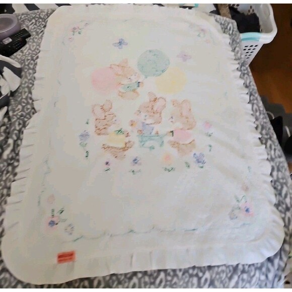 Handmade Baby Blanket Embroidered Cross Stitch Bunnies Ruffled Edge 42" X 33" - Picture 9 of 15